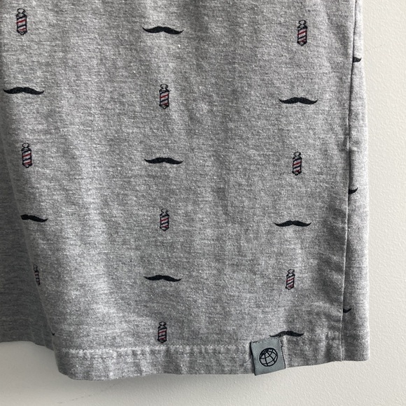 Free Planet Barber Shop T-shirt - Picture 2 of 2